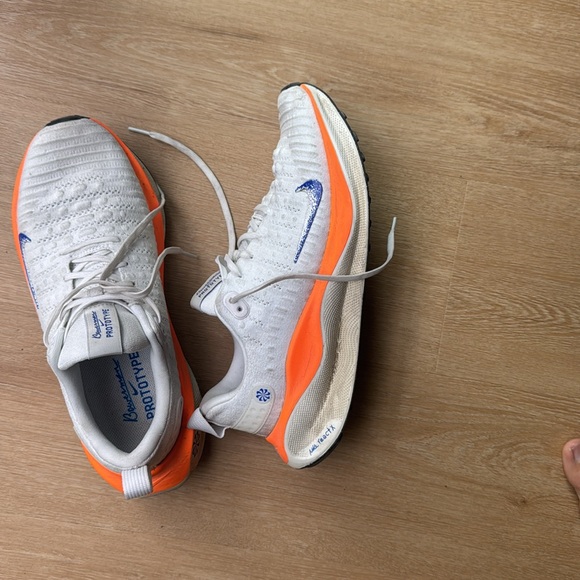 Nike react Shoes - Picture 2 of 4